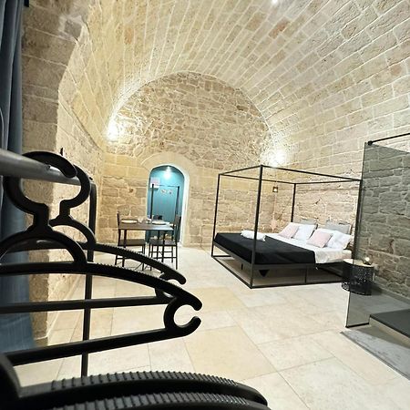 Amale Suite 25 Medioevo Design Corato Exterior photo